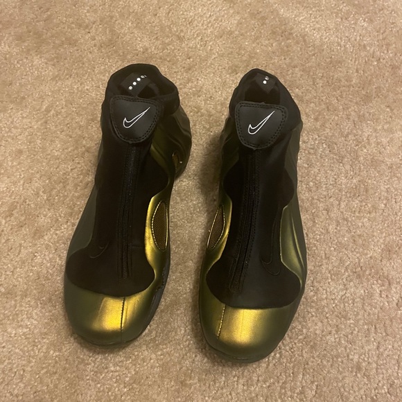 Nike Air Foamposite - Picture 2 of 11